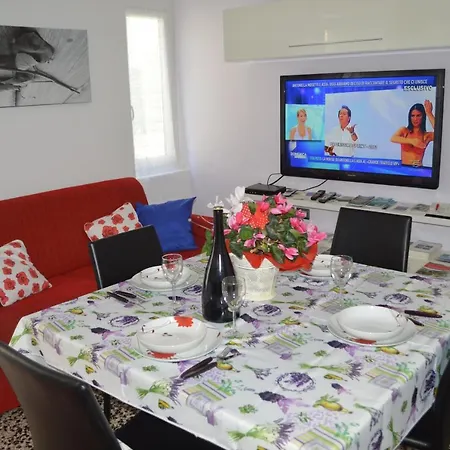Agrifoglio House Holiday home Dervio