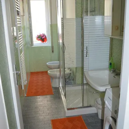 Agrifoglio House Casa vacanze Dervio