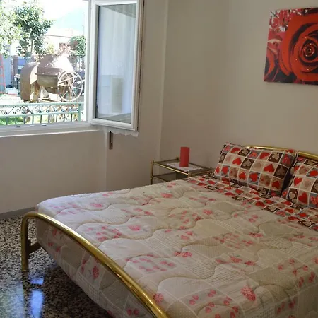 Agrifoglio House Casa vacanze Dervio