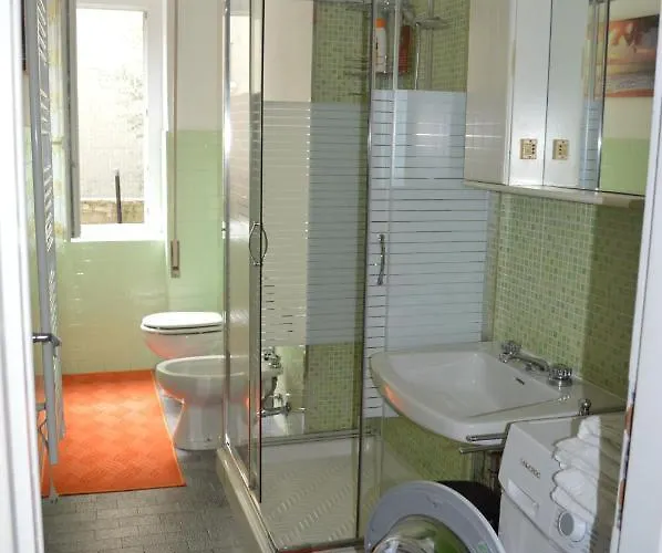 Agrifoglio House Semesterbostad Dervio