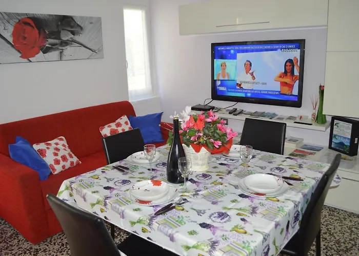 Agrifoglio House Semesterbostad Dervio