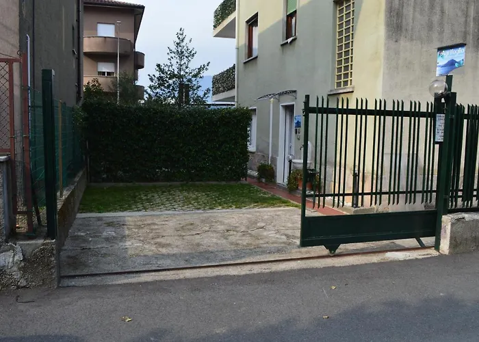 Semesterbostad Agrifoglio House Dervio