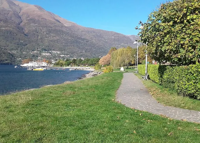 Semesterbostad Agrifoglio House Dervio