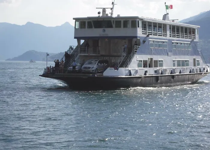 Semesterbostad Agrifoglio House Dervio